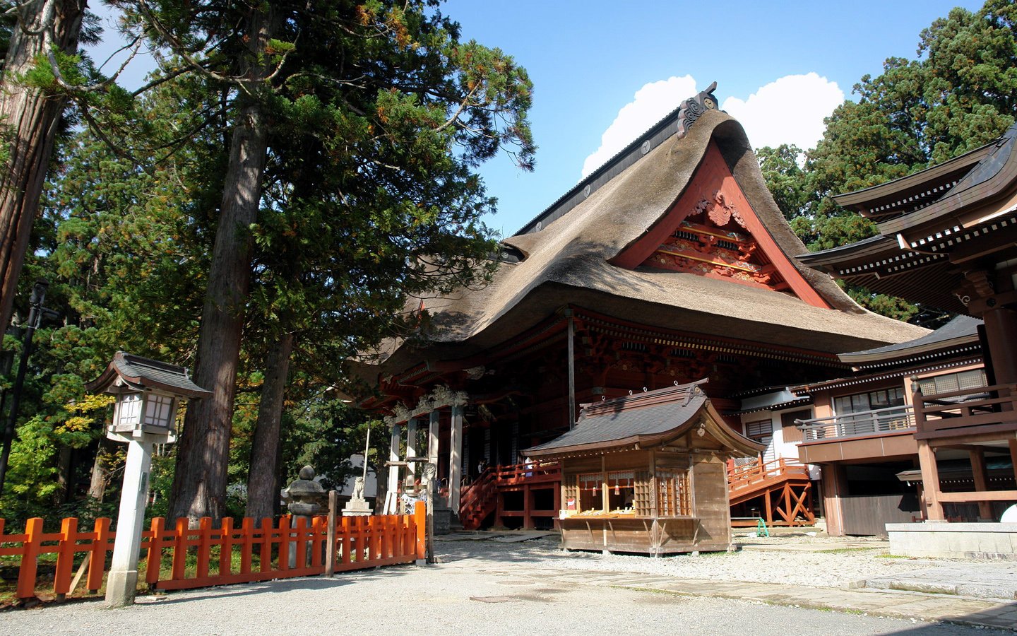 出羽神社