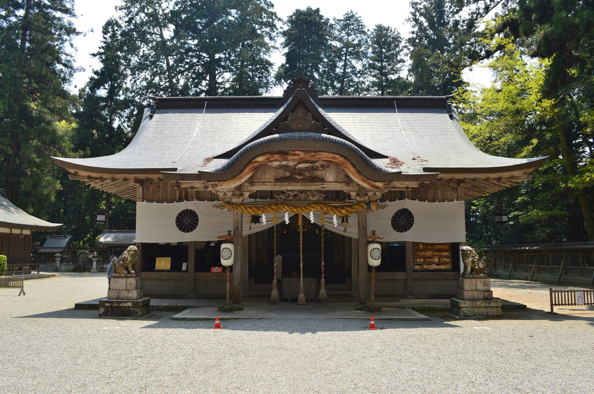 伊和神社