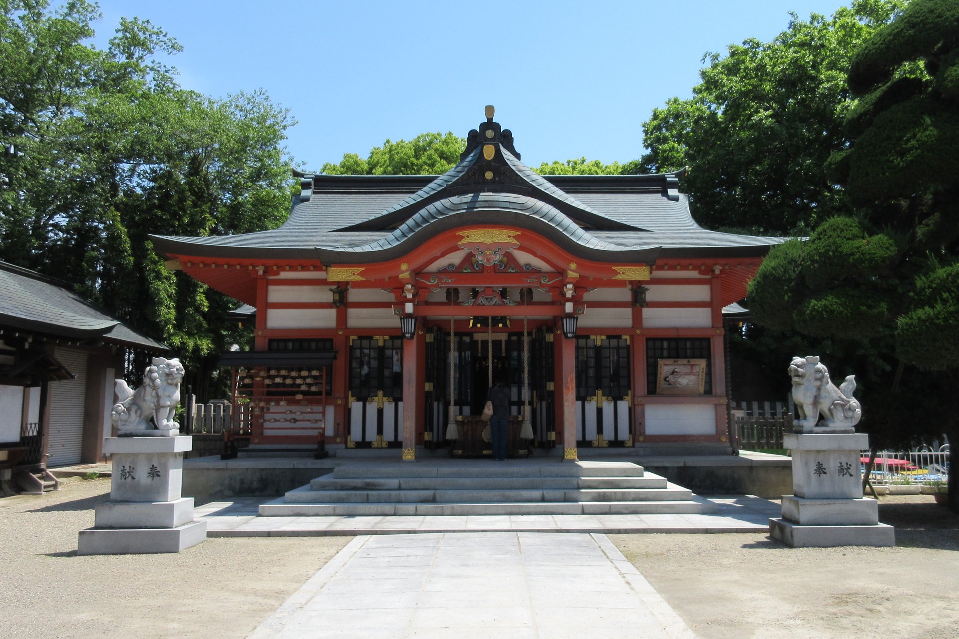 石園座多久虫玉神社