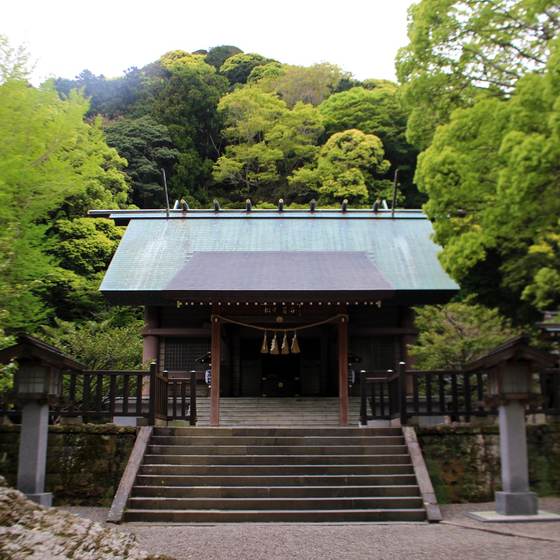 安房神社