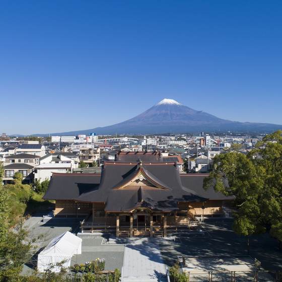 富知六所浅間神社