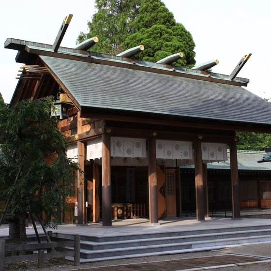 射水神社