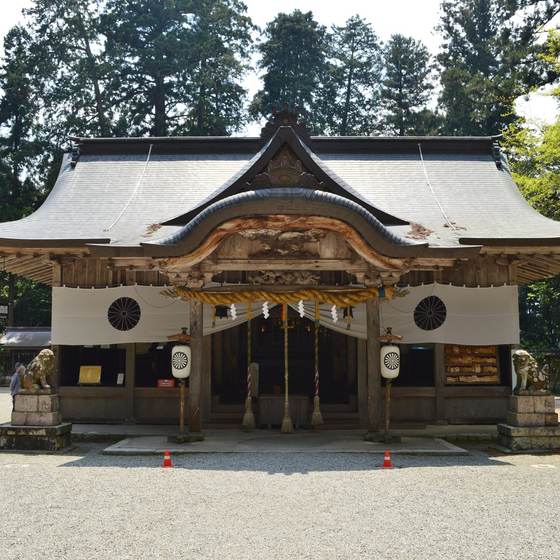 伊和神社