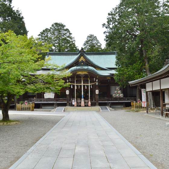 大麻比古神社