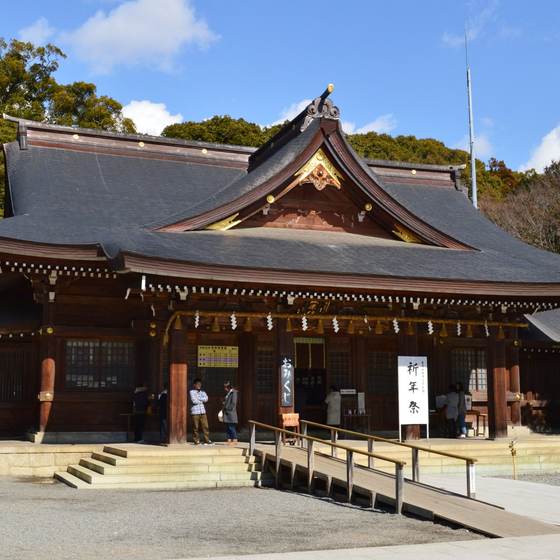 砥鹿神社
