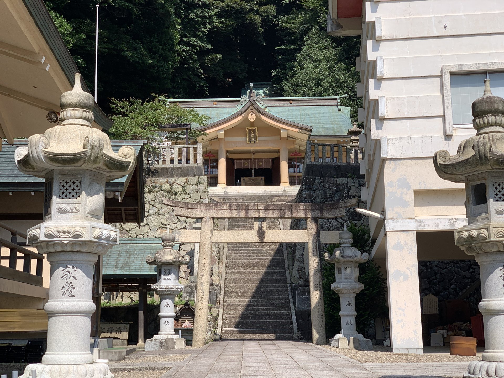 山辺神社